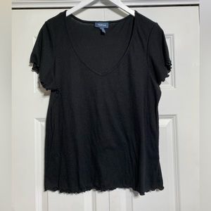 Modcloth waffle knit v neck short sleeve shirt XL